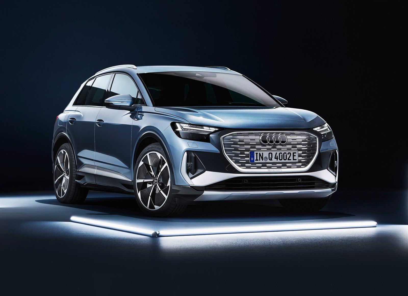 Read more about the article Audi Q4 e-tron 40 2021