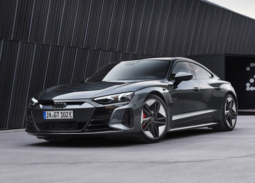 Audi_e-tron_GT_RS_quattro_Technical_Specification-Full_electric_Audi_e-tron_GT_RS_quattro-EV_Database, Battery-Real_Range-Performance-Charging-Energy_Consuption-Demensions-and-Weight_Gallery