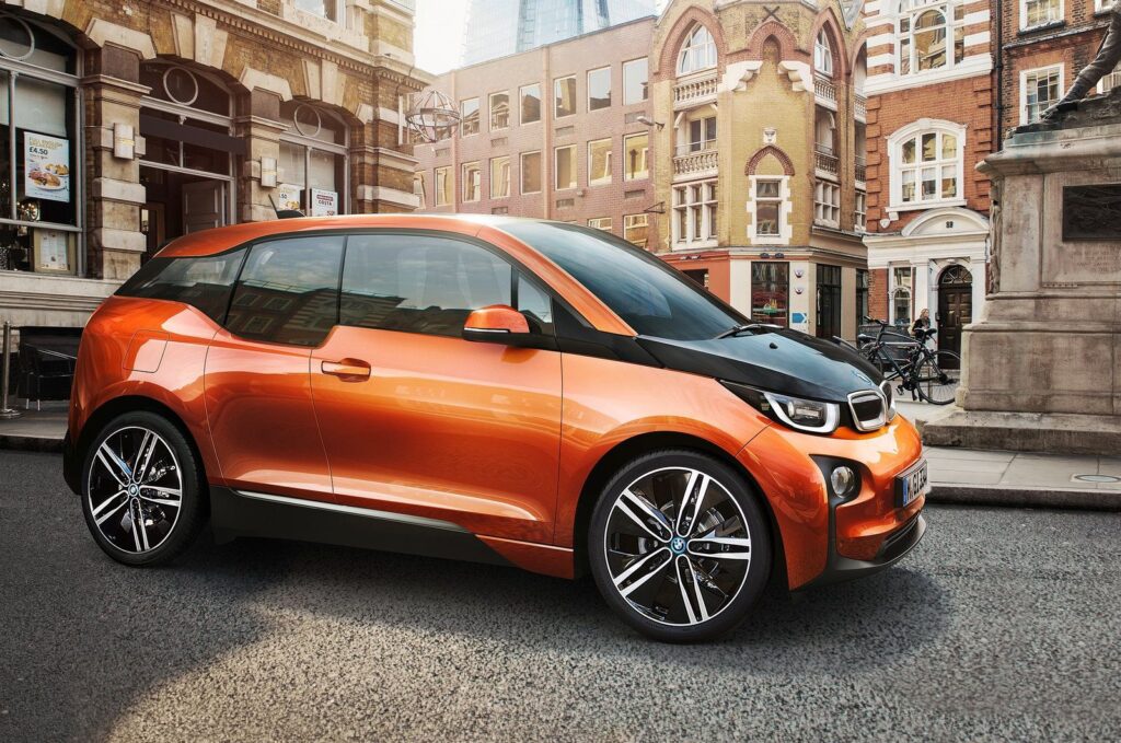 BMW-i3_2013-Technical_Specification-Full_electric_BMW-i3_2013-Exterior_EV_Database, Battery-Real_Range-Charging-Energy_Consuption-Demensions-and-Weight_Gallery