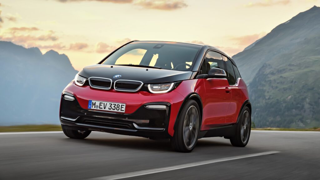BMW-i3s_2017-Technical_Specification-Full_electric_BMW-i3s_2017-Exterior_EV_Database, Battery-Real_Range-Charging-Energy_Consuption-Demensions-and-Weight_Gallery