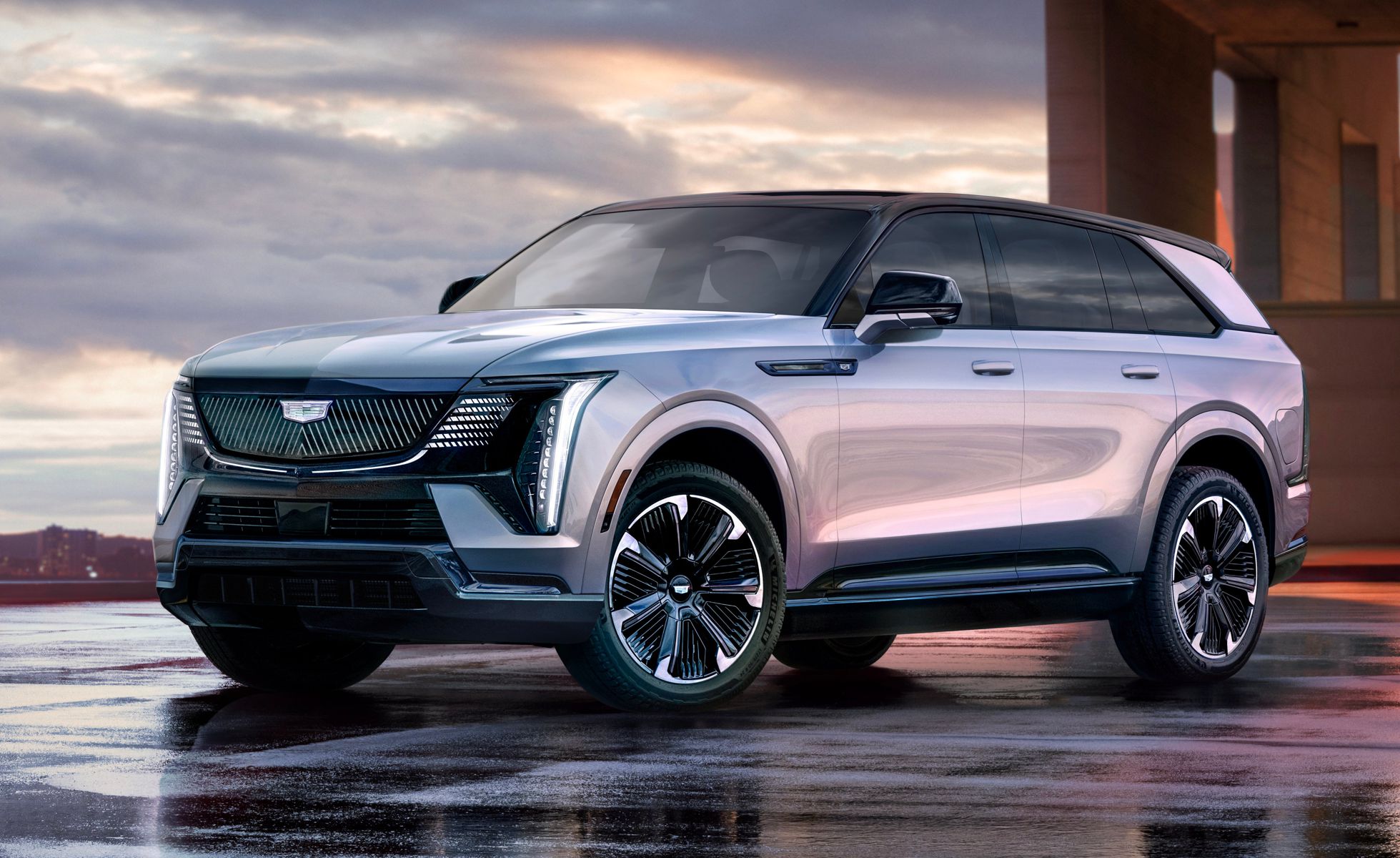 Read more about the article Cadillac Escalade IQ 2025