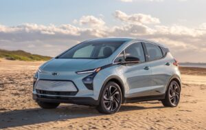 Chevrolet_Bolt_2022-Technical_Specification-Full_electric-Chevrolet_Bolt_2022-Exterior_EV_Database-Battery-Real_Range-Charging-Demensions-Weight-Gallery