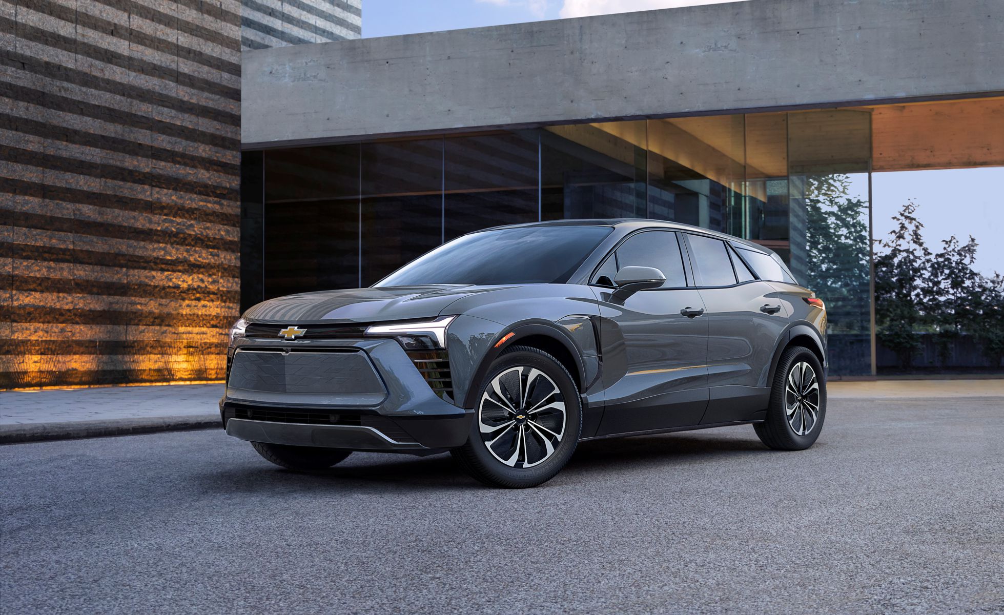 Read more about the article Chevrolet Blazer EV RS AWD 2023