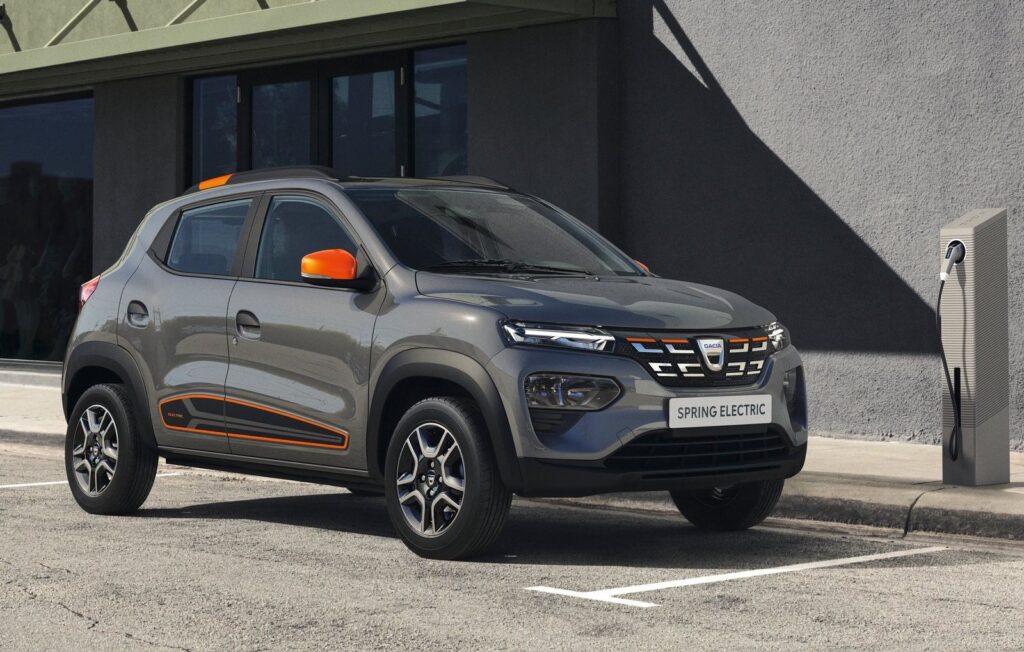 Dacia_Spring_2022_Electric-Technical_Specification-Full_electric-Dacia_Spring_2022_Electric-Exterior_EV_Database-Battery-Real_Range-Charging-Demensions-Weight-Gallery