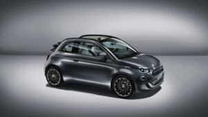 Fiat_500e_cabrio_2020-Electric-Technical_Specification-Full_electric-Fiat_500e_cabrio_2020-Electric-Exterior-EV_Database-Battery-Real_Range-Charging-Demensions-Weight-Gallery