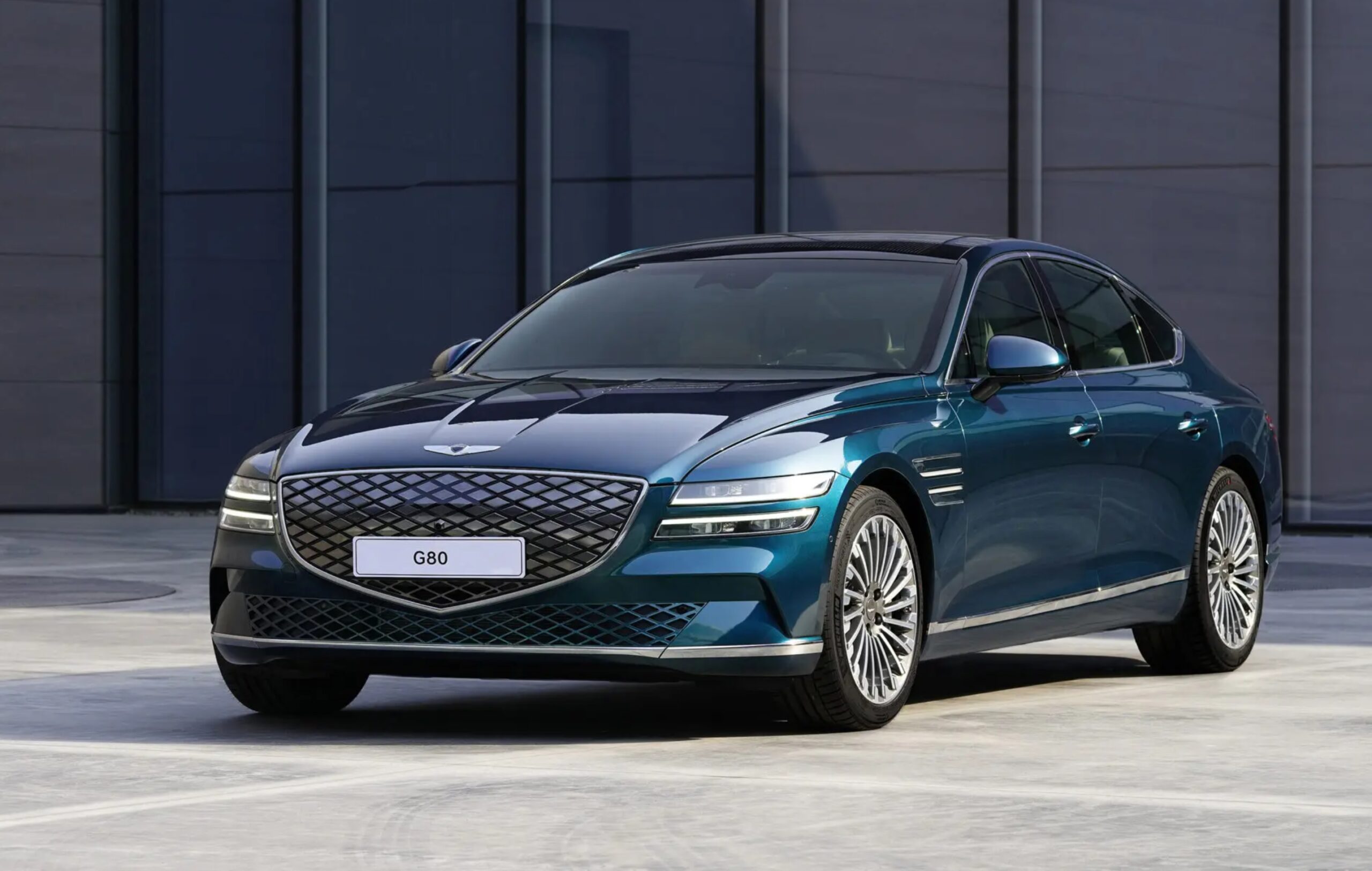 Read more about the article Genesis G80 Electrified Luxury 2022