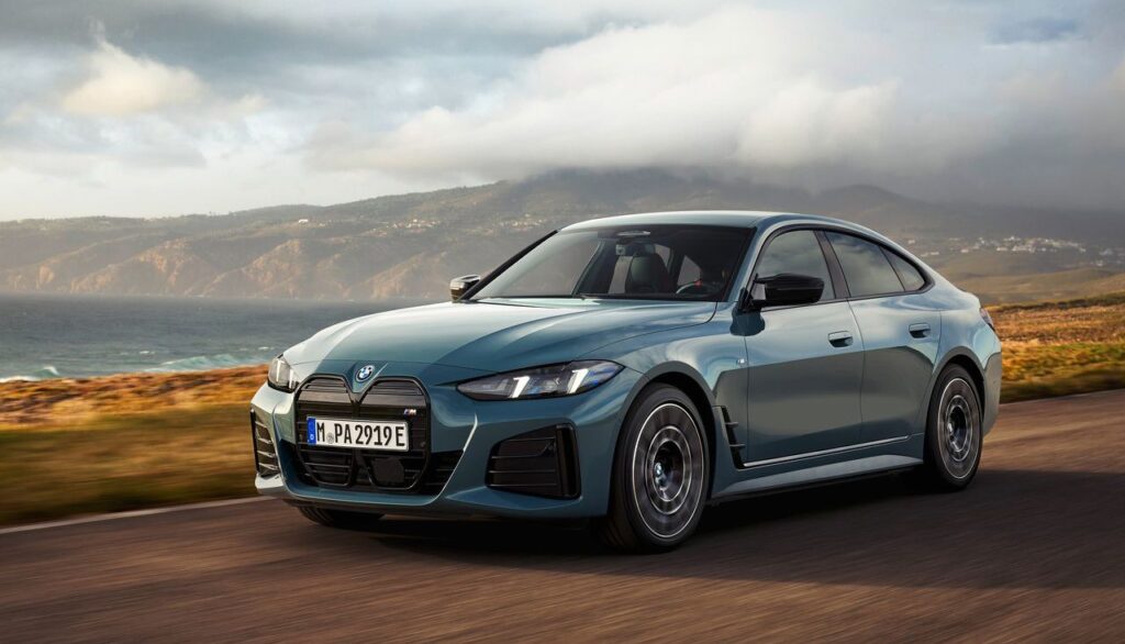 BMW i4 M50 xDrive Gran Coupe 2025 Electric Cars Technical Specs Full-electric BMW i4 M50 Electric Exterior EV_Database Battery Real-Range Charging Dimensions Weight Gallery