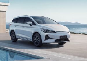BYD M6 Electric Cars Technical Specs Full-electric BYD M6 Electric Exterior EV_Database Battery Real-Range Charging Dimensions Weight Gallery