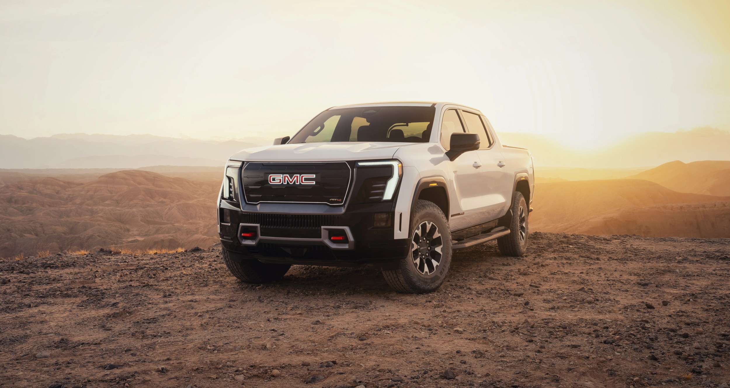 Read more about the article GMC Sierra EV AT4 Max Range 2026