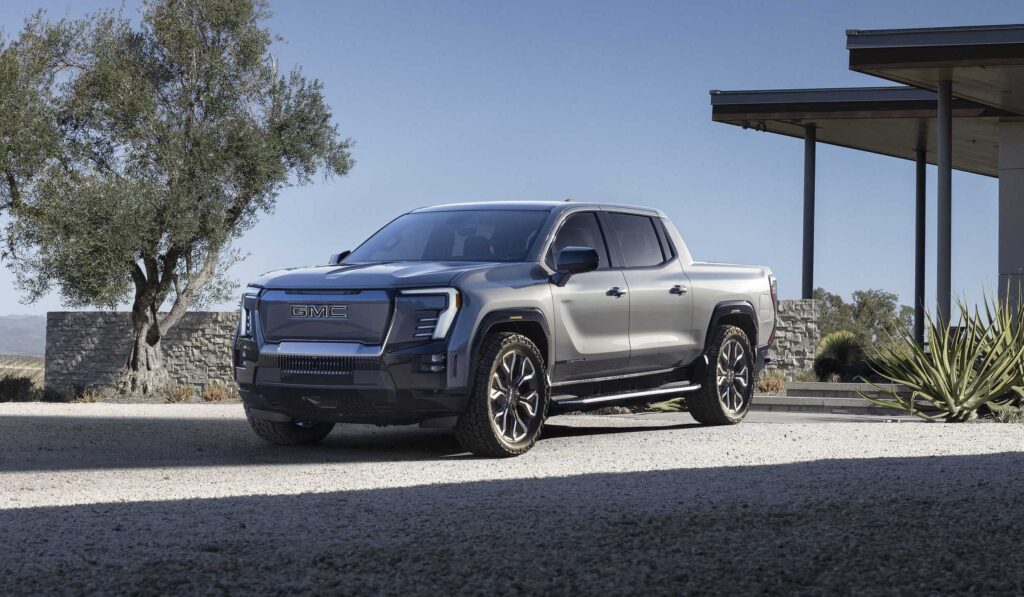 GMC Sierra EV Denali Electric Pickup Truck Technical Specs Full-electric GMC Sierra EV Denali Exterior Interior EV_Database Battery Real-Range Charging Dimensions Weight Gallery